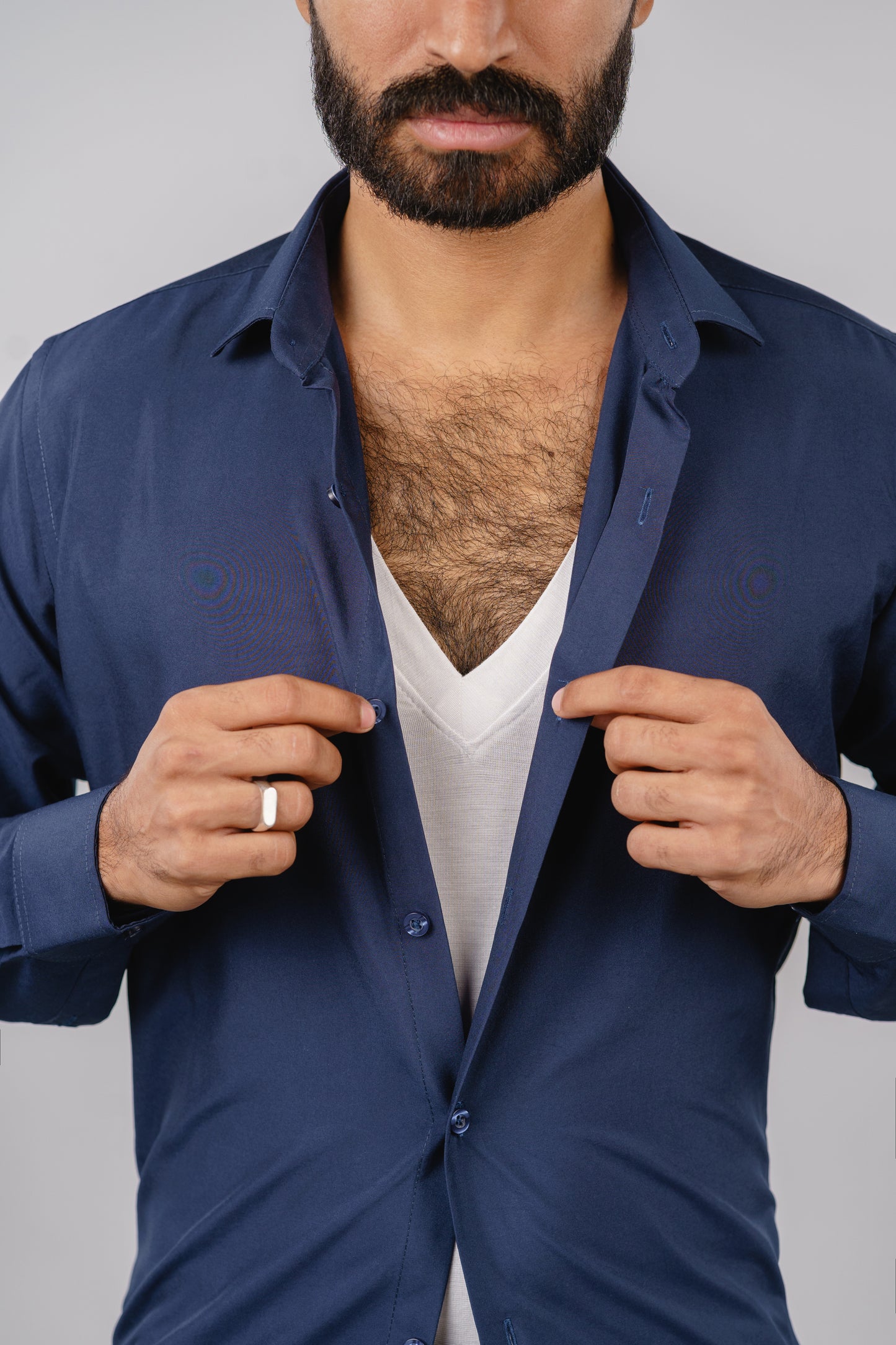 فانيلة بدرع زيوس رقبة V 